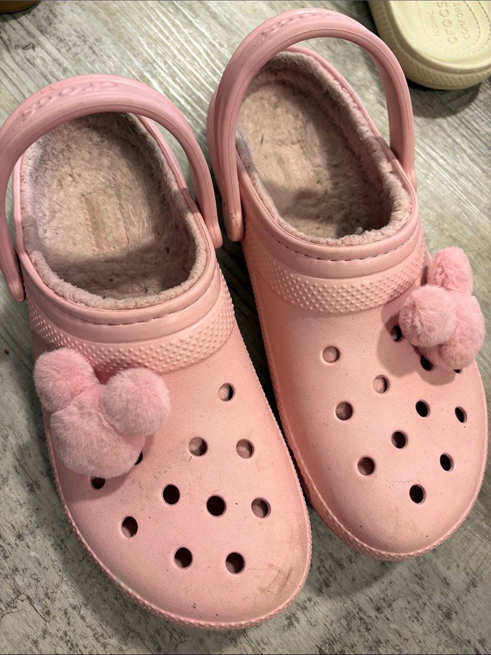 Pink crocs clogs women’s 10 men’s 12